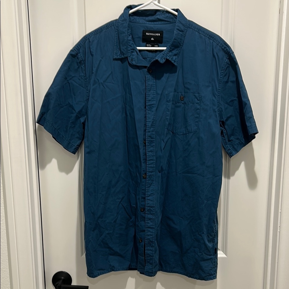 Quicksilver Men's Blue Shirt